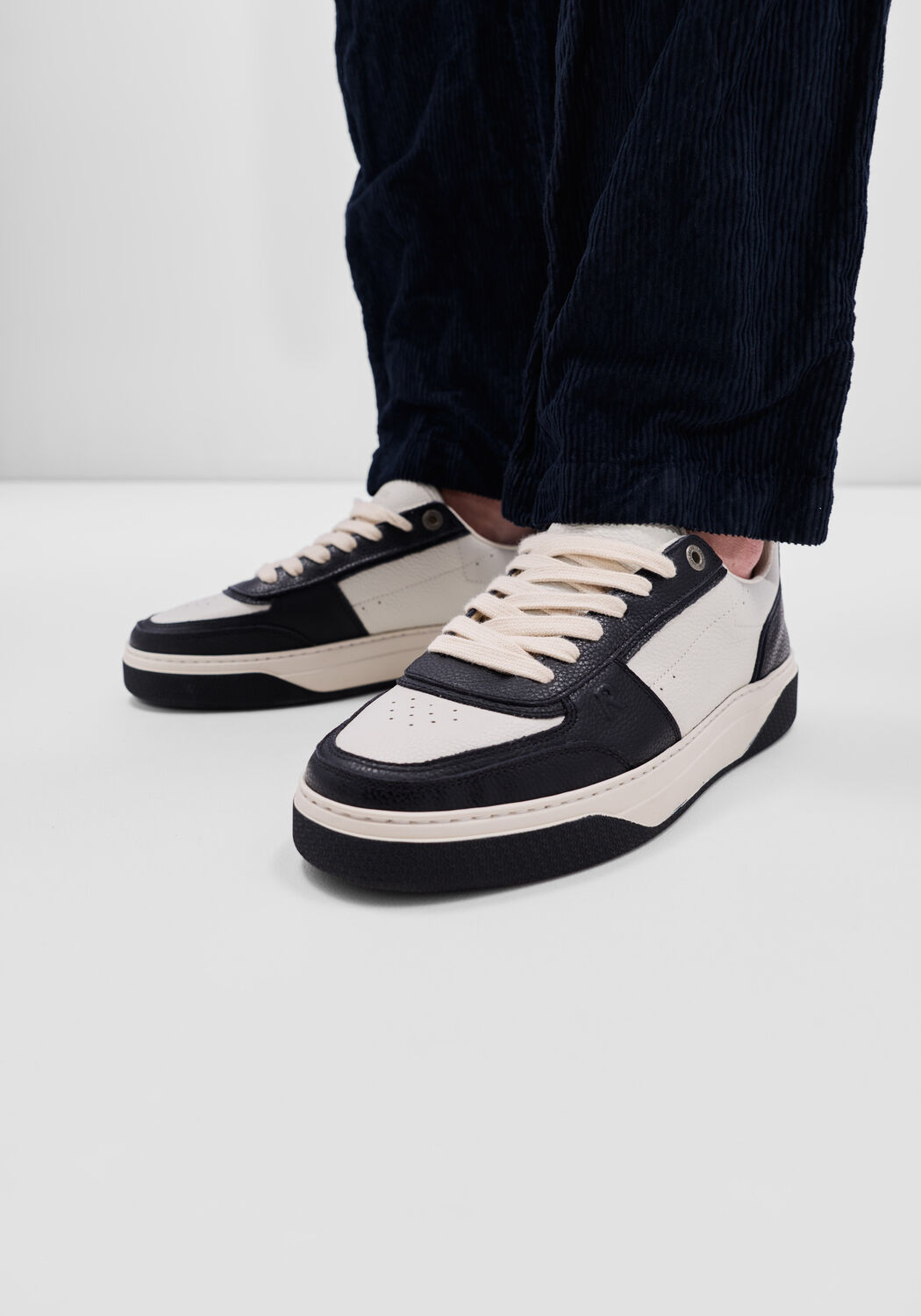 Zwarte REPRESENT Lage sneakers INITIAL SNEAKER LEATHER - large