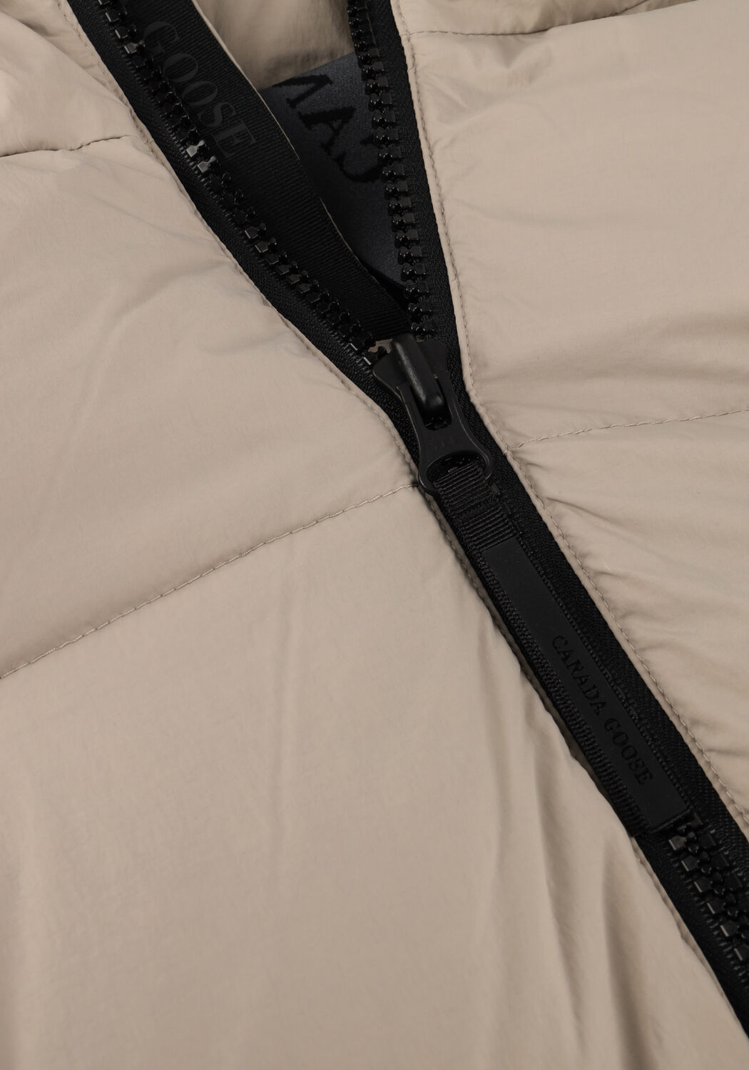 Beige CANADA GOOSE Gewatteerde jas CROFTON PUFFER MATTE BD - large