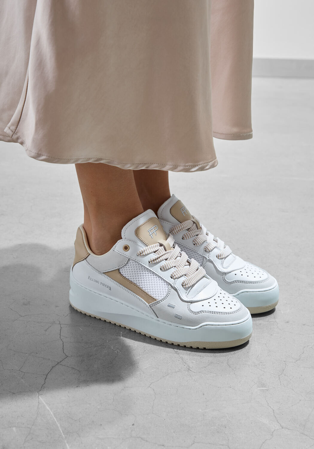 Witte FILLING PIECES Lage sneakers AVENUE MIX - medium