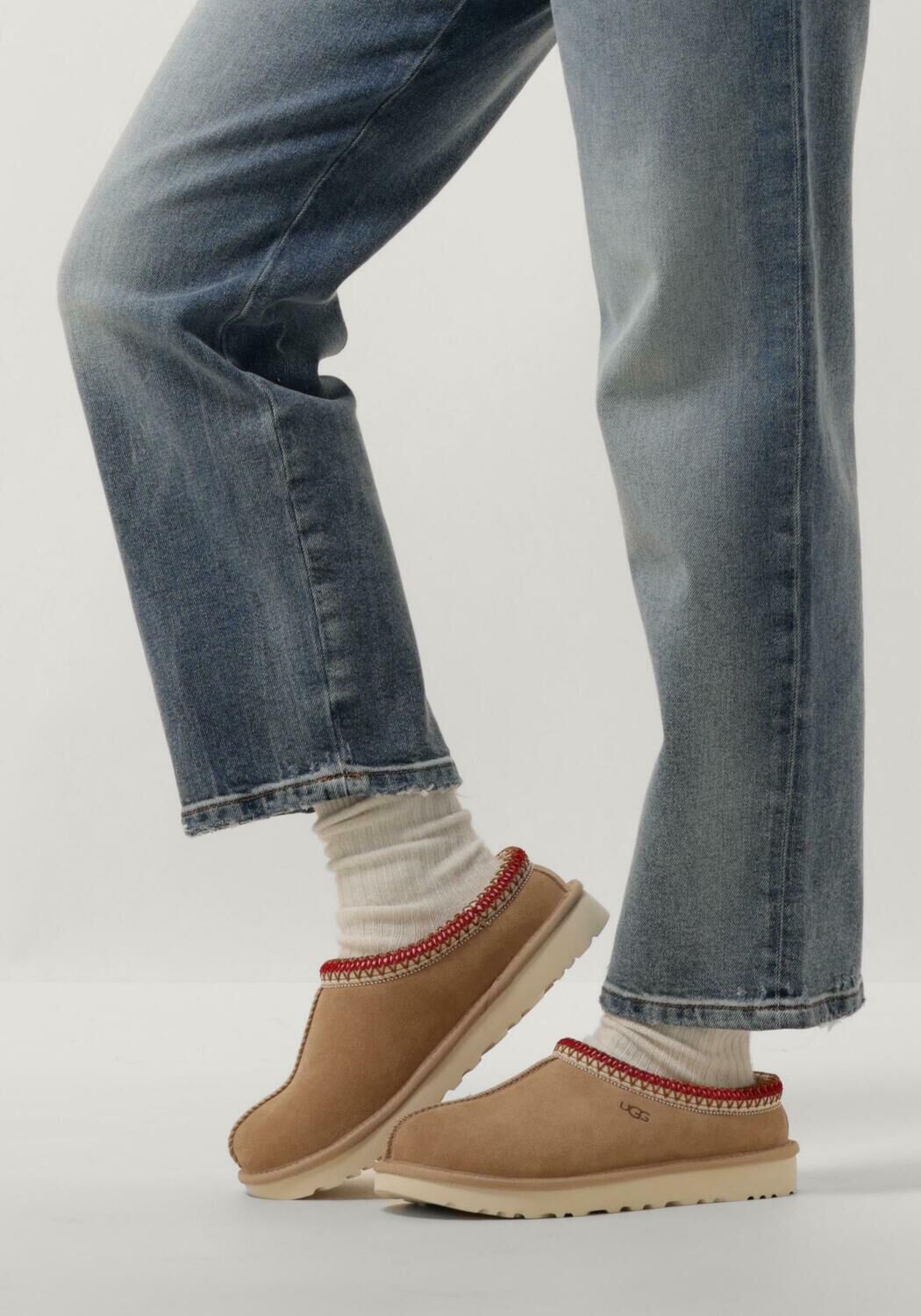 beige ugg pantoffels w tasman