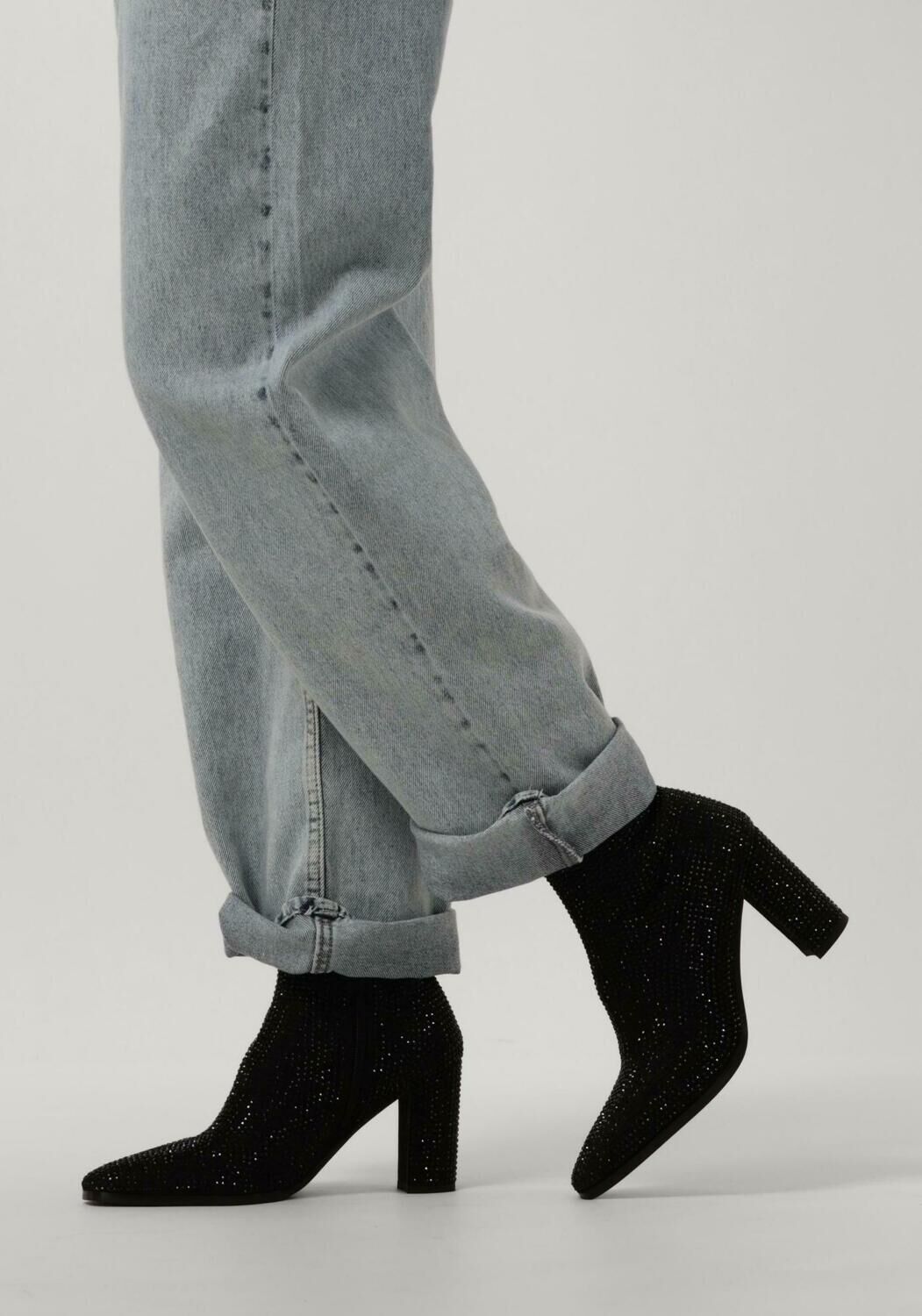 Zwarte LODI Enkellaarsjes VETUSA - large