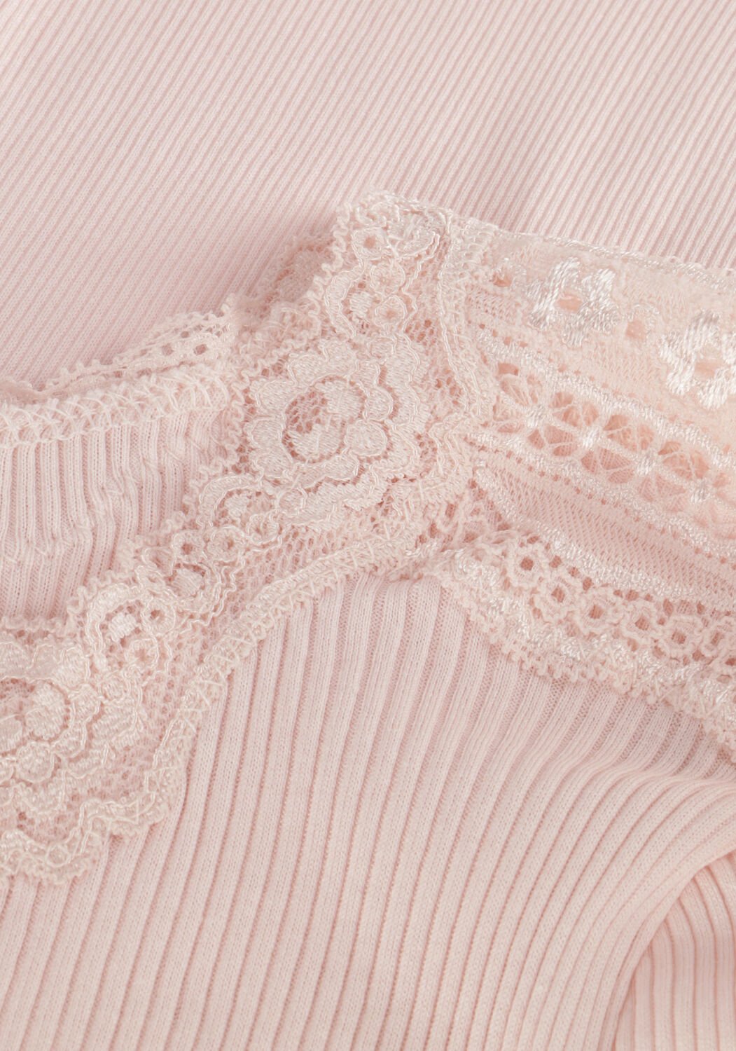 Lichtroze ROSEMUNDE T-shirt BENITA SILK T-SHIRT W/ LACE - large