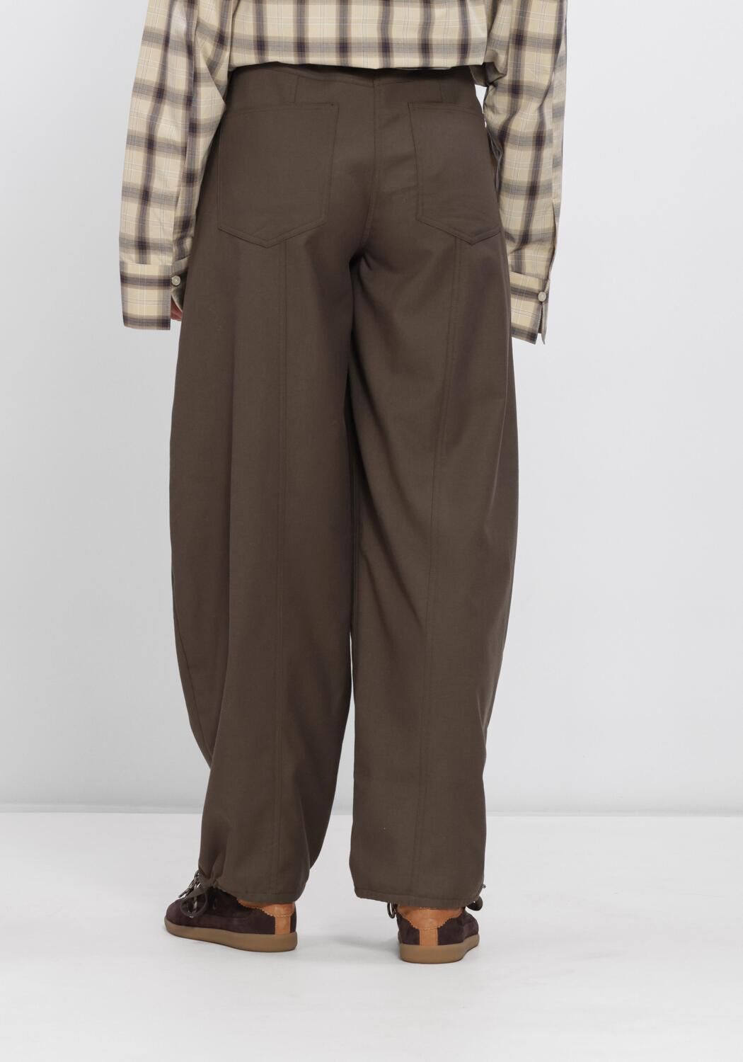 Zwarte SECOND FEMALE Broeken BLINK NEW CARGO TROUSERS - large