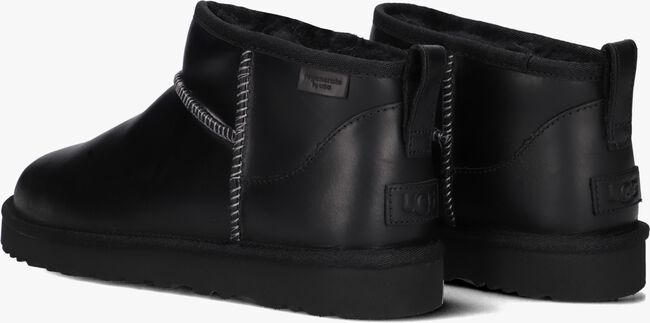 Zwarte UGG Vachtlaarzen M CLASSIC ULTRA MINI Zwarte UGG Vachtlaarzen M CLASSIC ULTRA MINI - large
