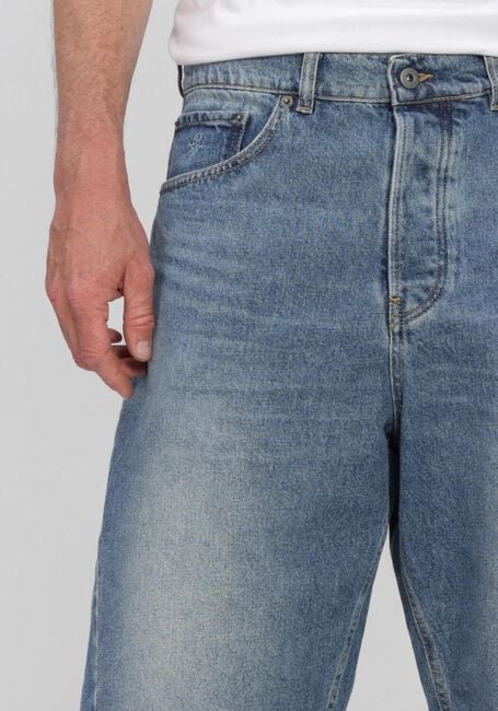 Lichtblauwe OLAF HUSSEIN Shorts DENIM SHORTS - large