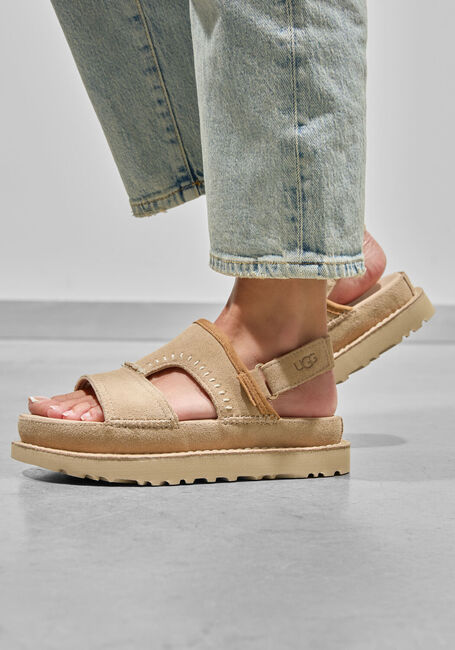 Beige UGG Platte sandalen W GOLDENSTAR REGENERATE Beige UGG Platte sandalen W GOLDENSTAR REGENERATE - large