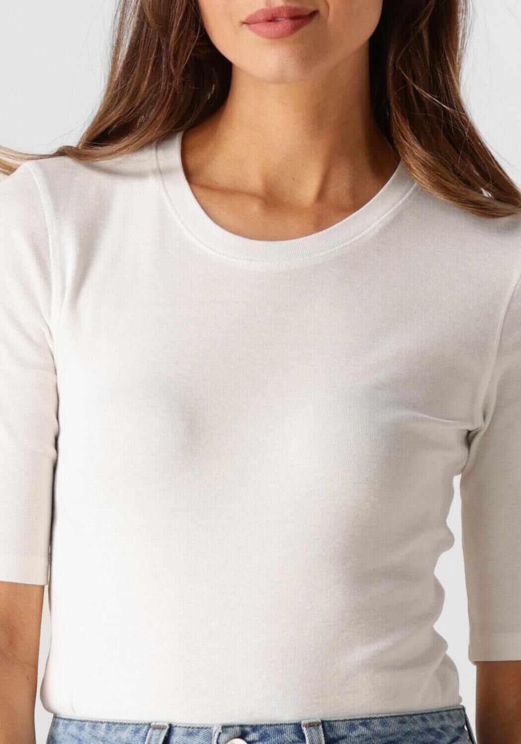 Ecru CLOSED Top CREWNECK SHORTSLEEVE - large