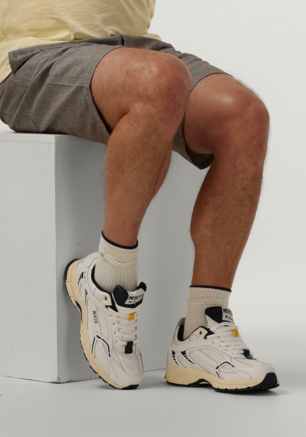 Witte MERCER AMSTERDAM Lage sneakers THE RE-RUN MEN - large