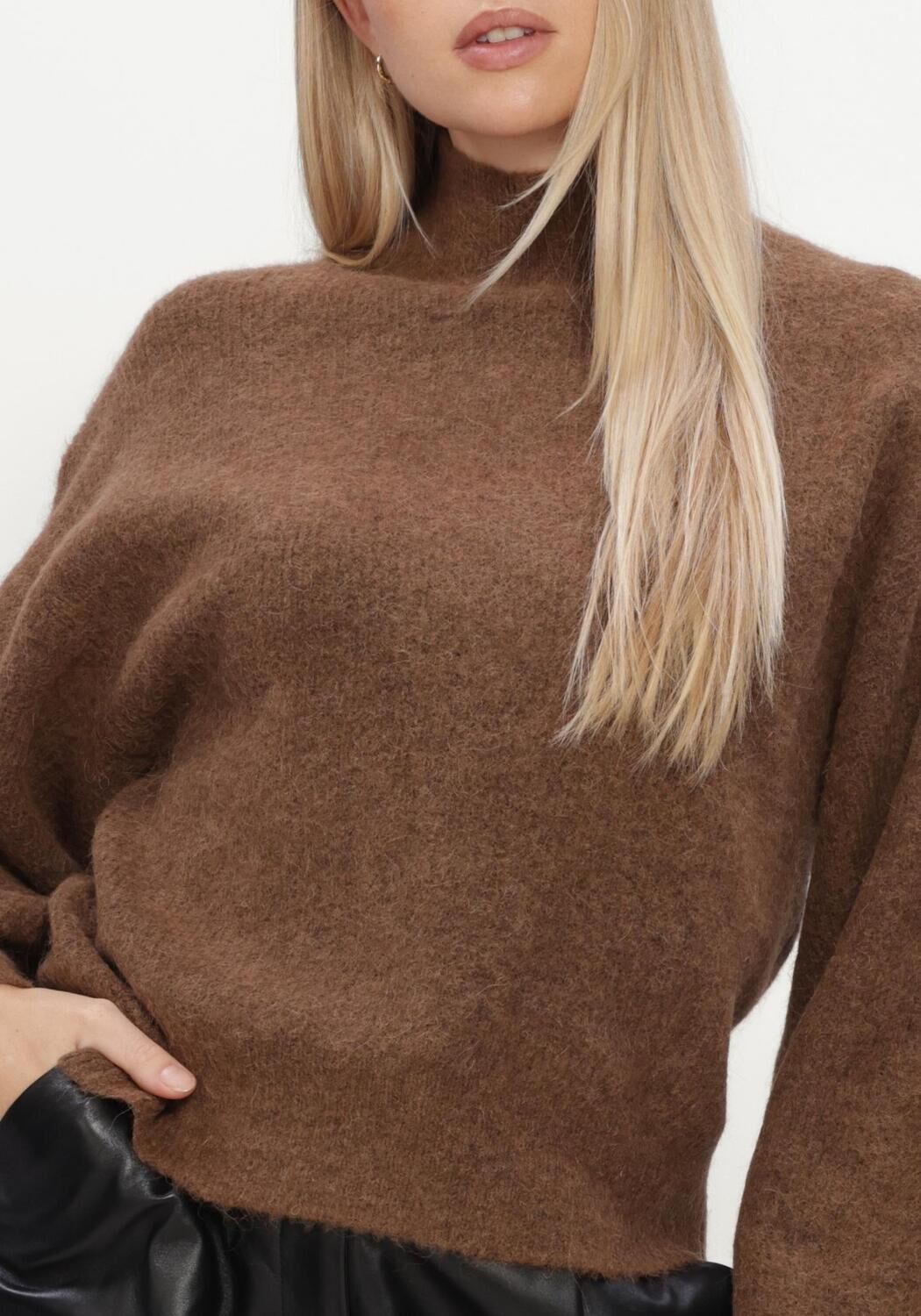 Bruine KNIT-TED Trui CECHI PULLOVER - large