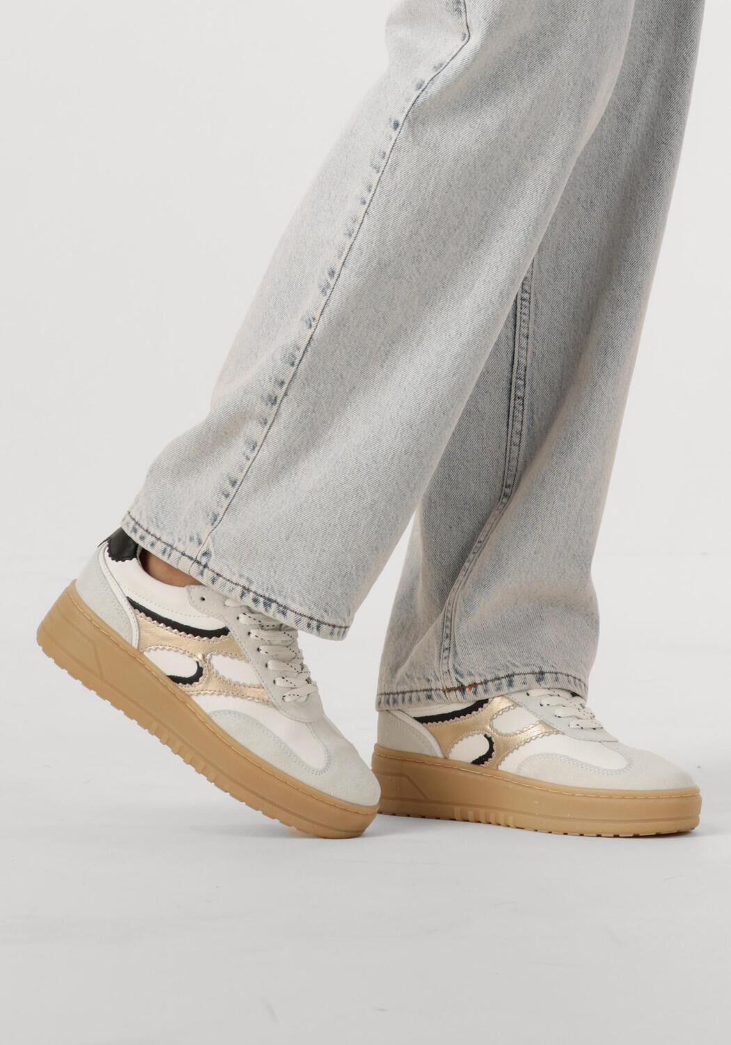 Witte NOTRE-V Lage sneakers ANEMONE-63 - large