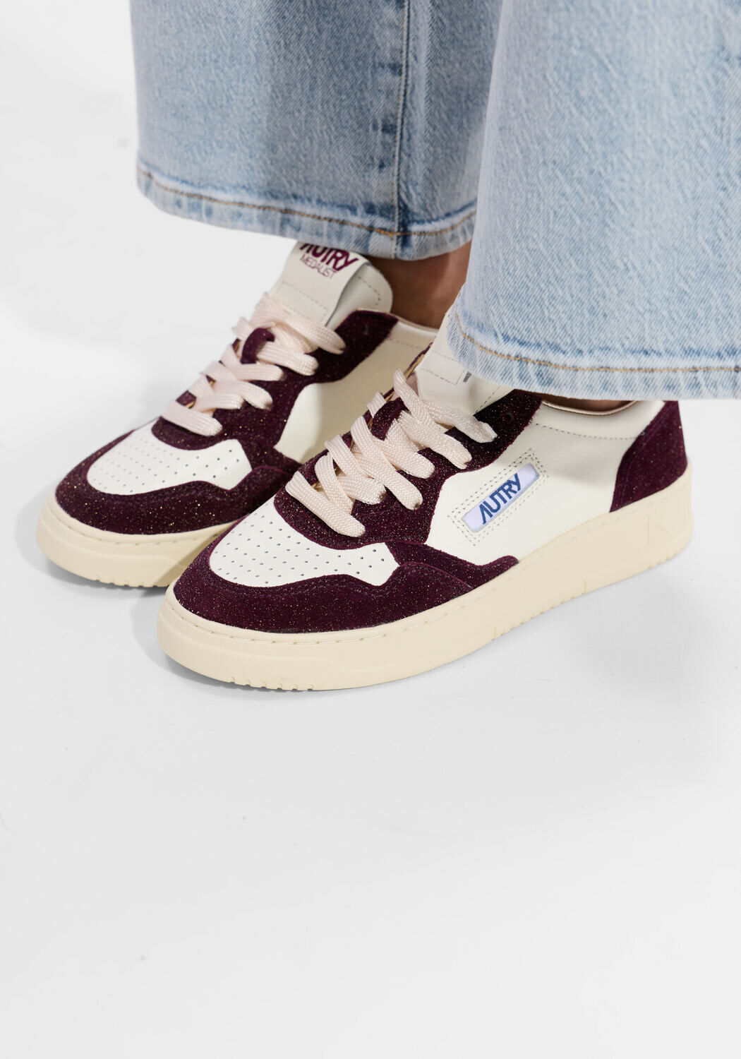 Rode AUTRY Lage sneakers MEDALIST LOW - large