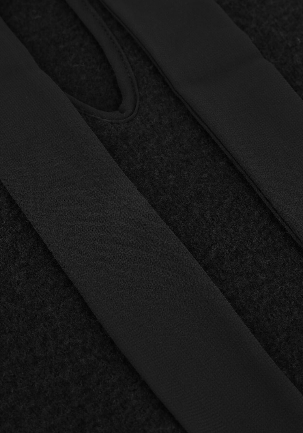 Zwarte MARC CAIN COLLECTION Trui ZC 41.38 M30 - large