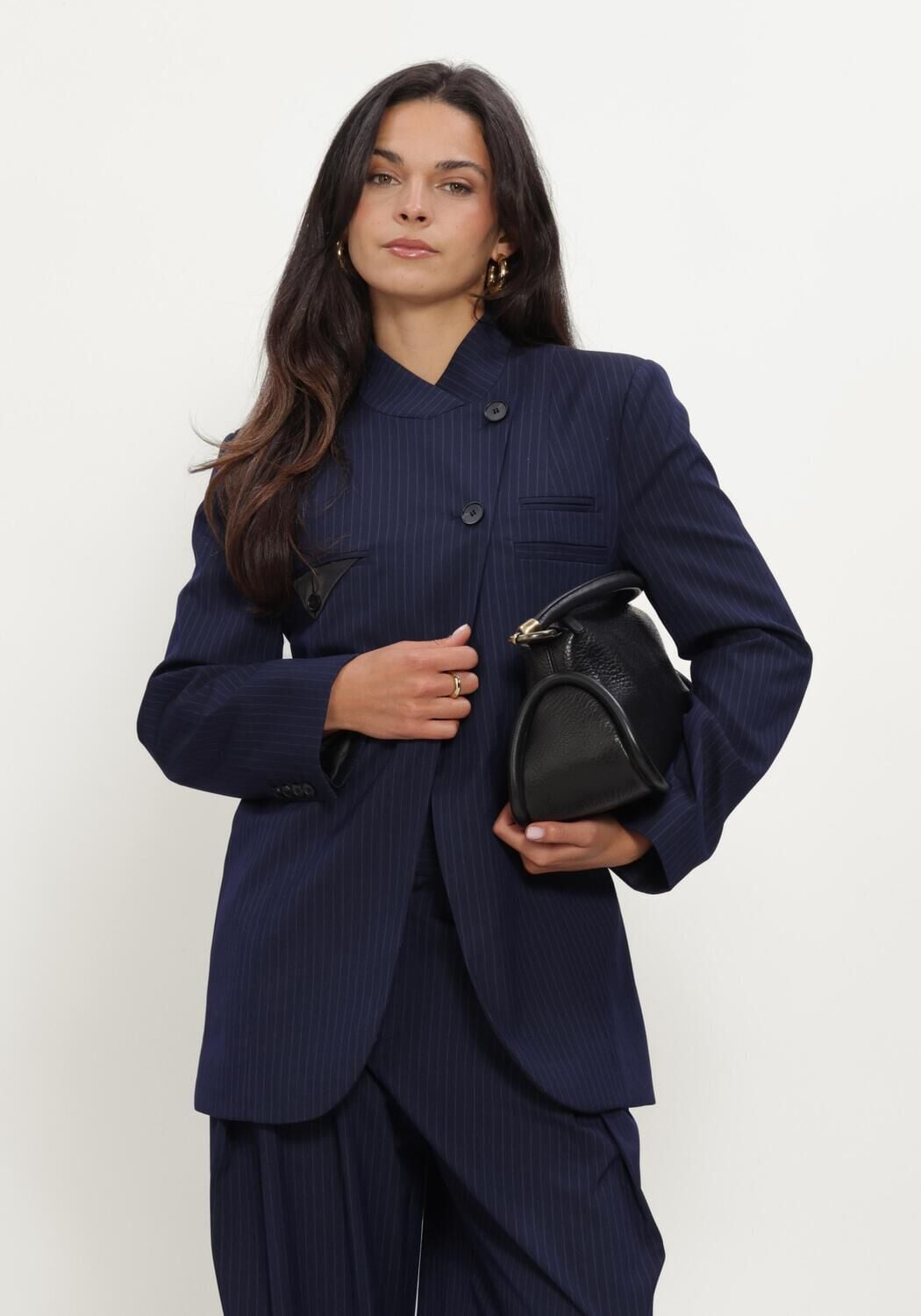 Donkerblauwe HAUTE L'AMITI&Eacute; Blazers NAVY PIN OVERLAP BLAZER