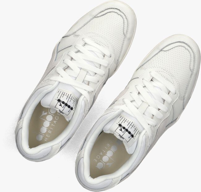 Witte DIADORA HERITAGE Lage sneakers B.560 USED Witte DIADORA HERITAGE Lage sneakers B.560 USED - large