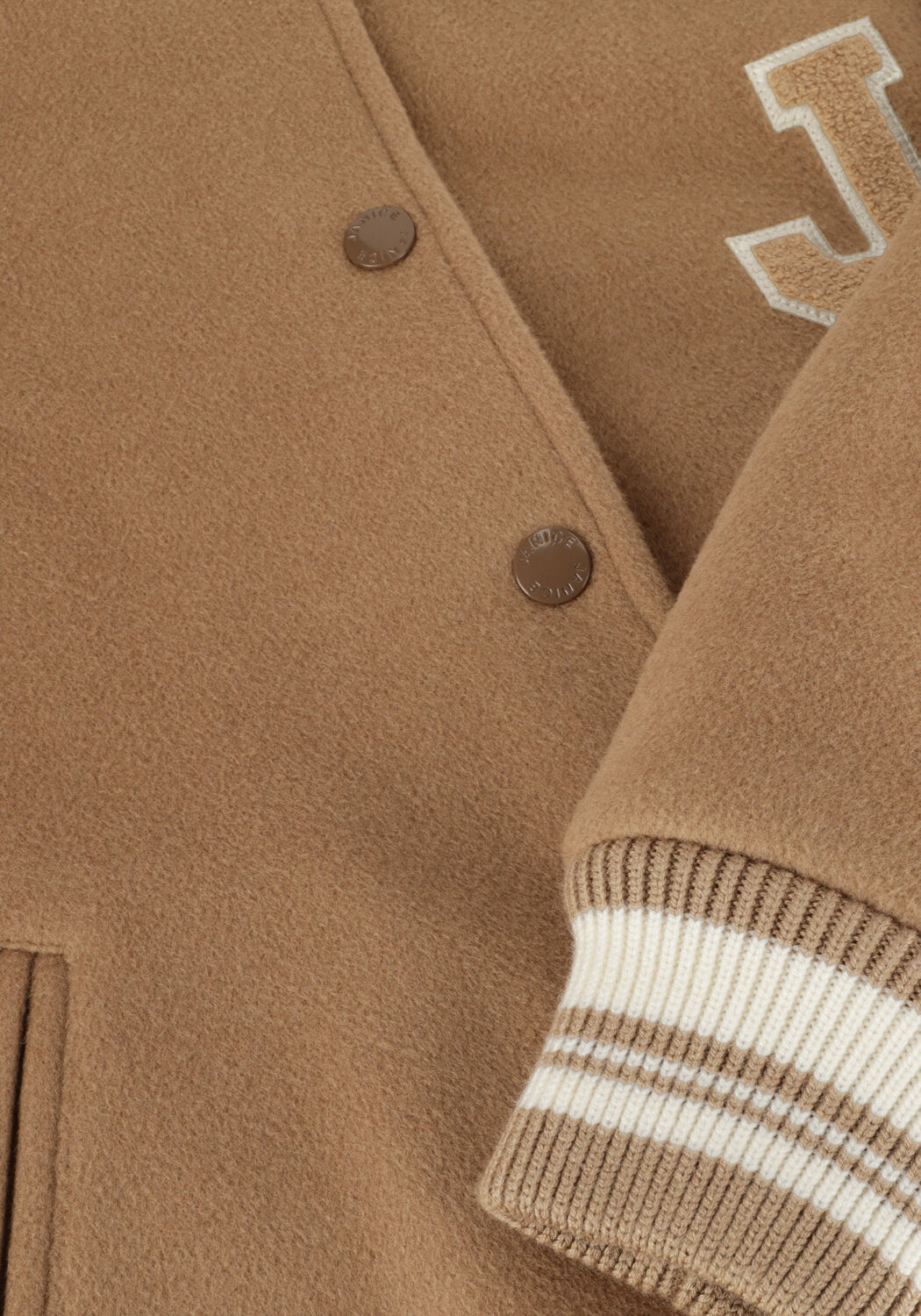 Camel JANICE Jack COLIN - large