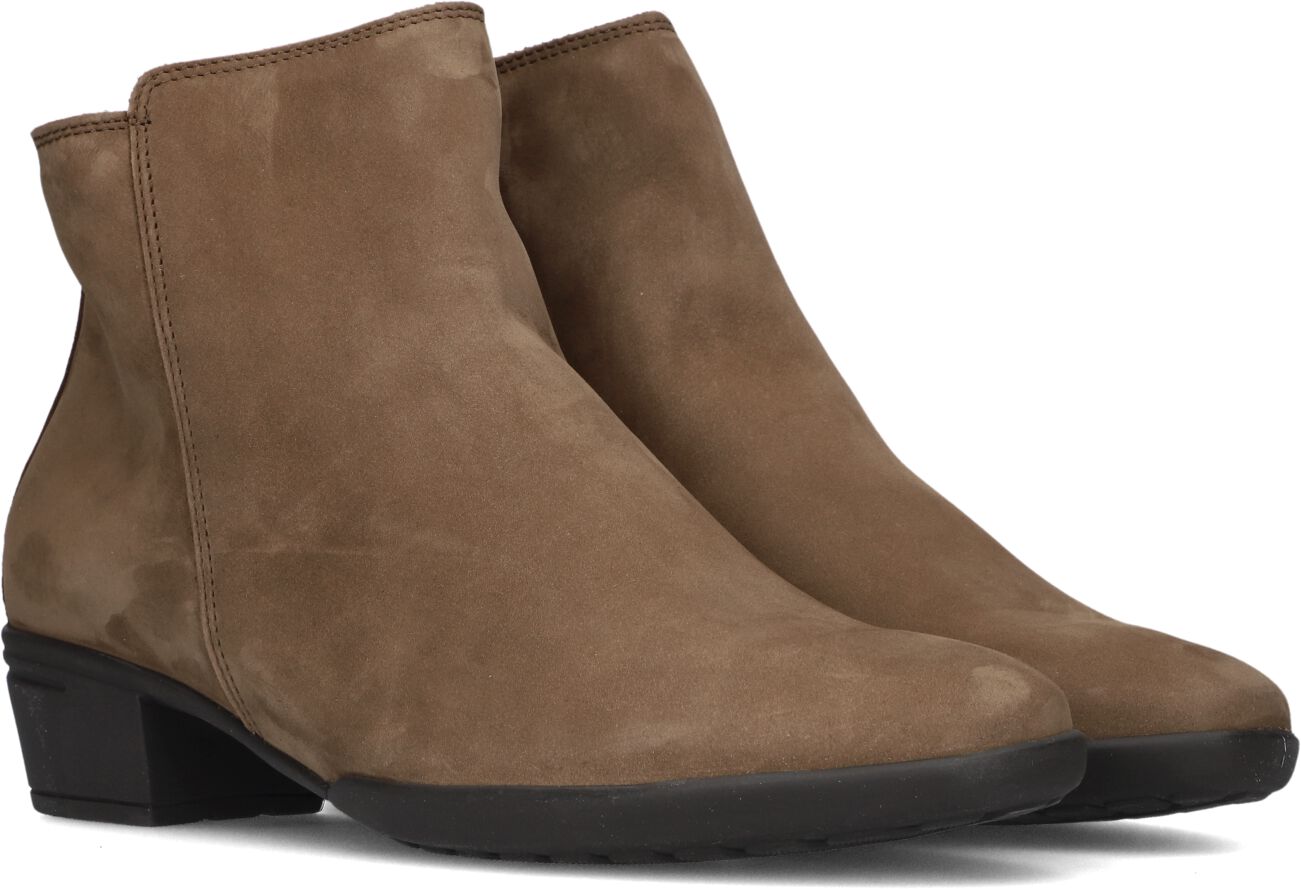 Hartjes Enkellaarsjes
Dames 172.0197, Maat: 38,5, Materiaal: Nubuck, Kleur: Cognac