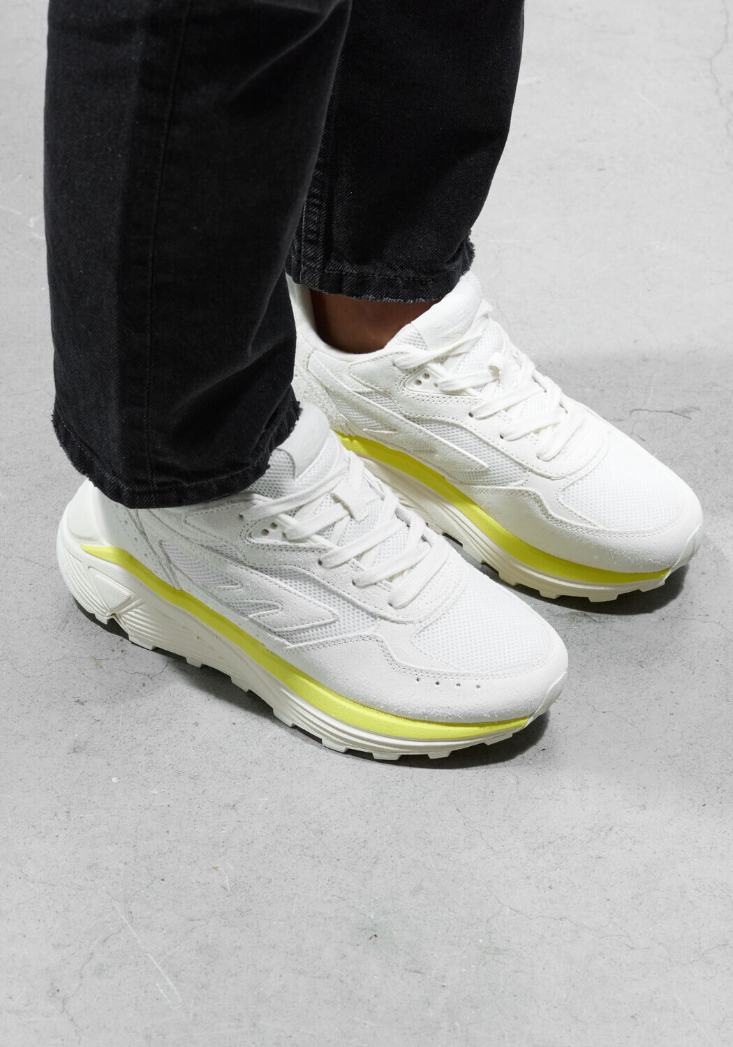 Beige HI-TEC Sneakers HTS SHADOW RGS POPLINE - medium