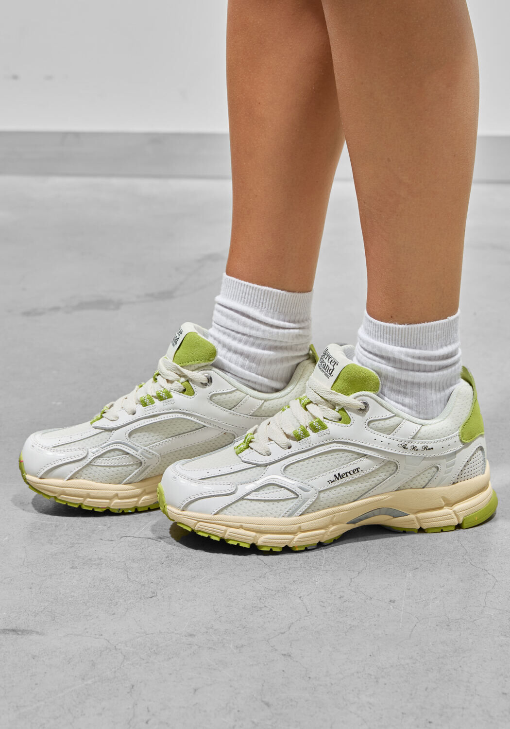 Witte MERCER AMSTERDAM Lage sneakers THE RE-RUN VINTAGE - medium