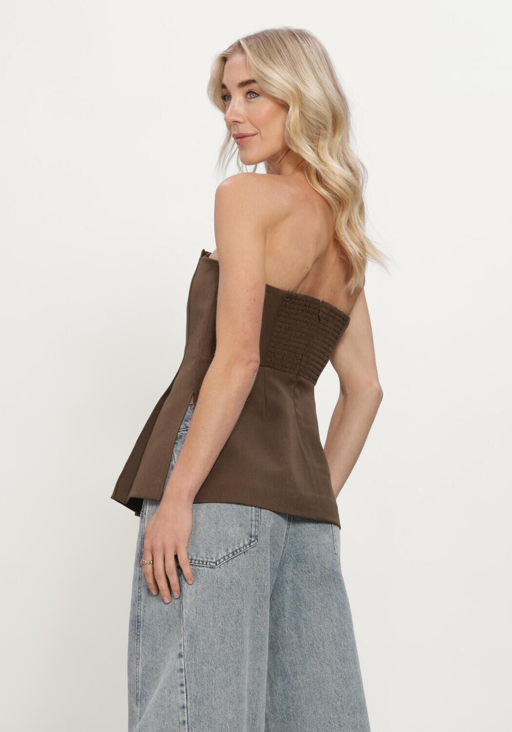 Bruine GESTUZ Top GZSTACY PLEAT CORSAGE - large