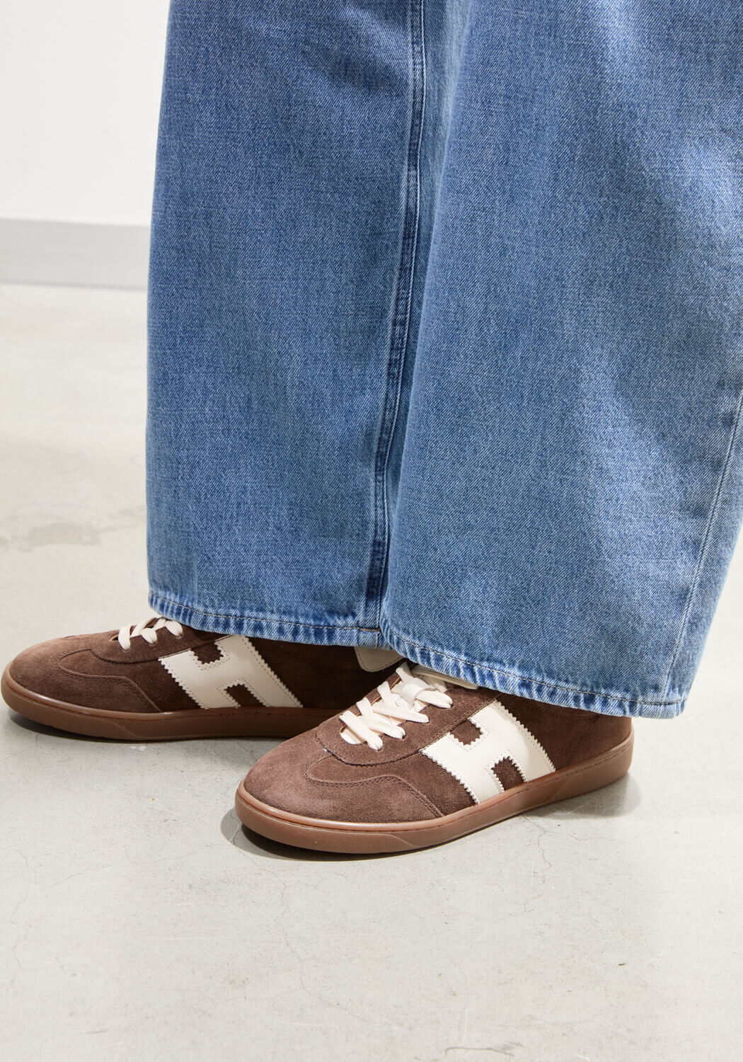 Bruine HOGAN Lage sneakers HOGAN COOL ALLACCIATO H - medium