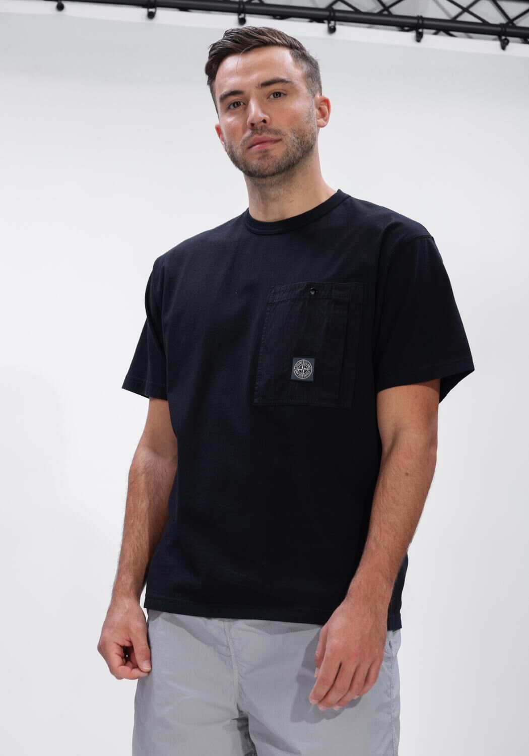 Zwarte STONE ISLAND T-shirt SS T-SHIRT S0115 - large