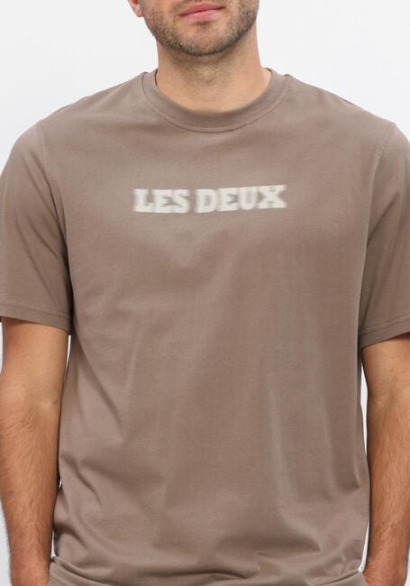 Beige LES DEUX T-shirt BRADY LOGO T-SHIRT - large
