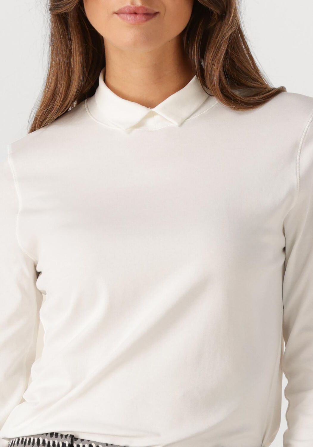 Gebroken wit MARC CAIN COLLECTION Top ZC 48.05 J14 - large