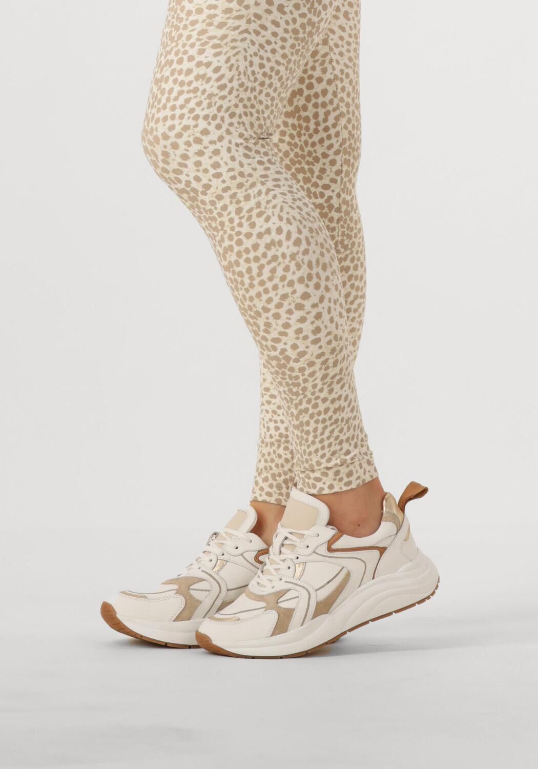 Witte BLASZ Lage sneakers CHARU-11 - large