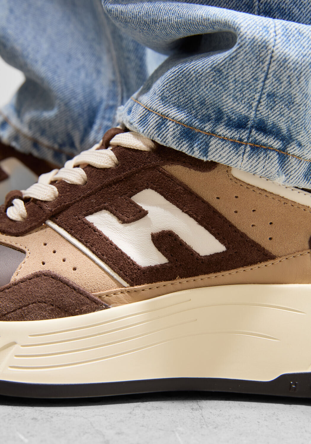 Bruine HOGAN Lage sneakers H669 ALLACCIATO H - large