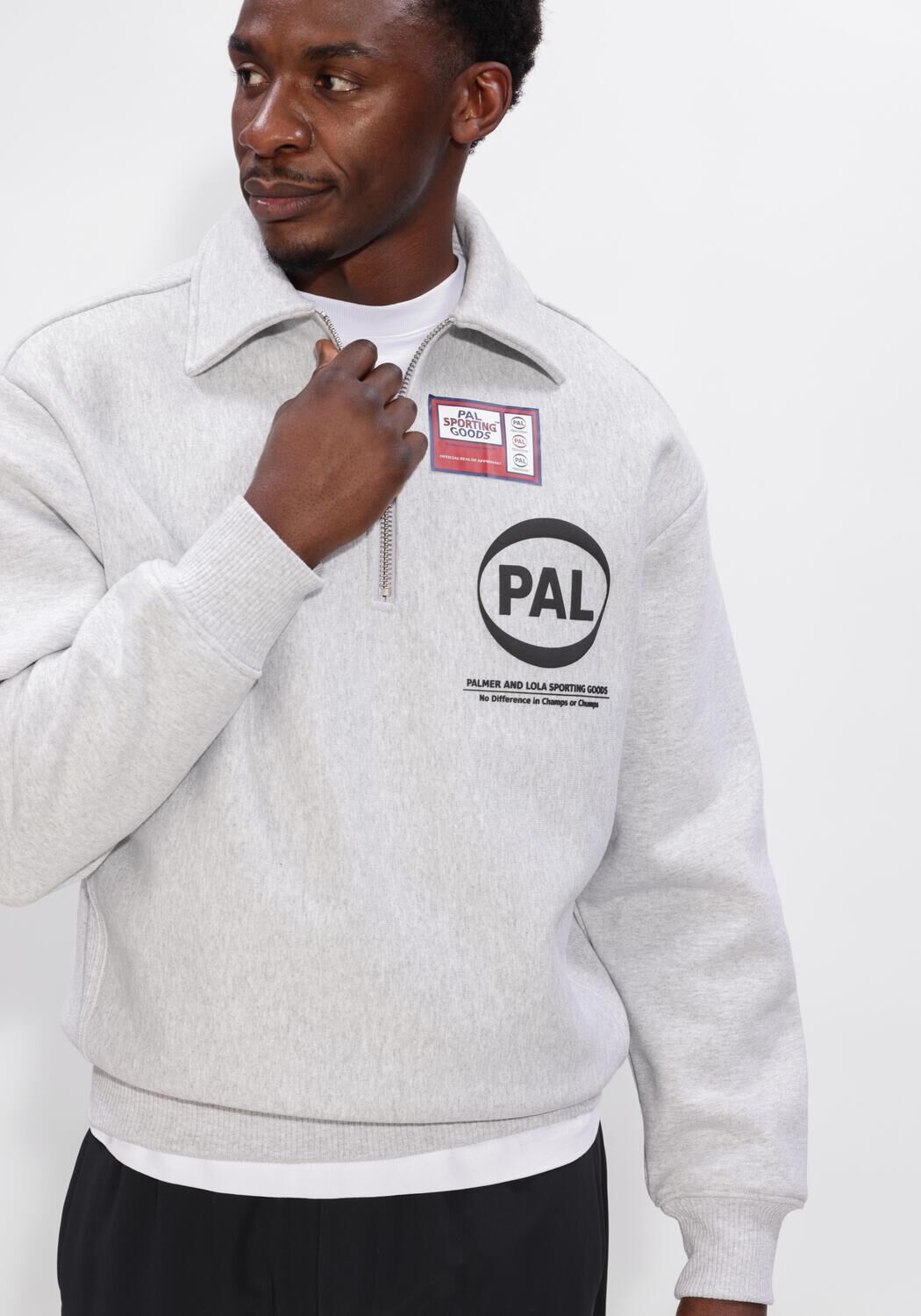 Lichtgrijze PAL Sporting Goods Sweater PRE GAME HALF ZIP - large