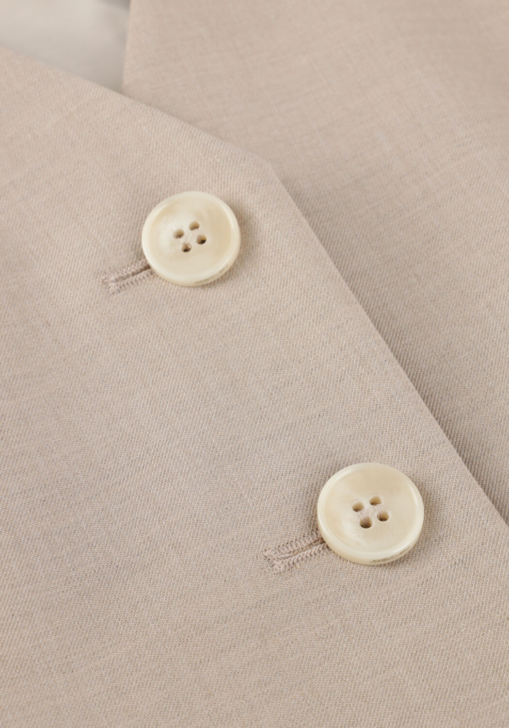 Beige MARC CAIN COLLECTION Gilet ZC 37.03 W77 - large