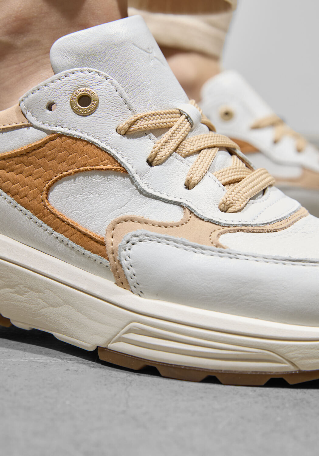 Camel XSENSIBLE Lage sneakers PONTE VECCHIO - large