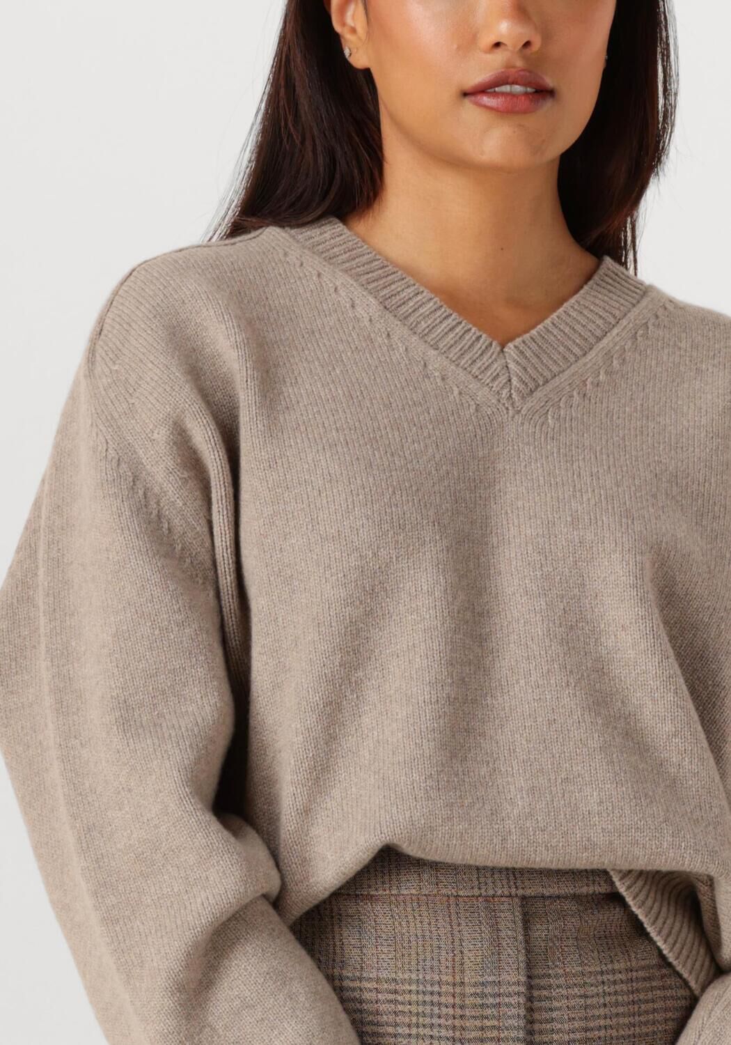 Taupe ROHE Trui CAPE V NECK WRAP JUMPER - large