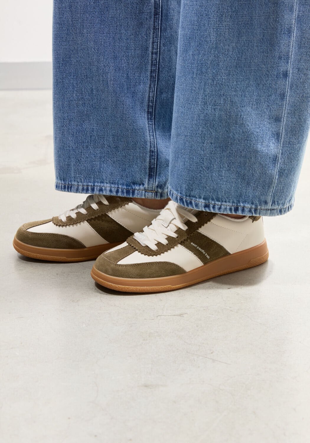 Groene EAST PACIFIC TRADE Lage sneakers SANTOS-W - medium