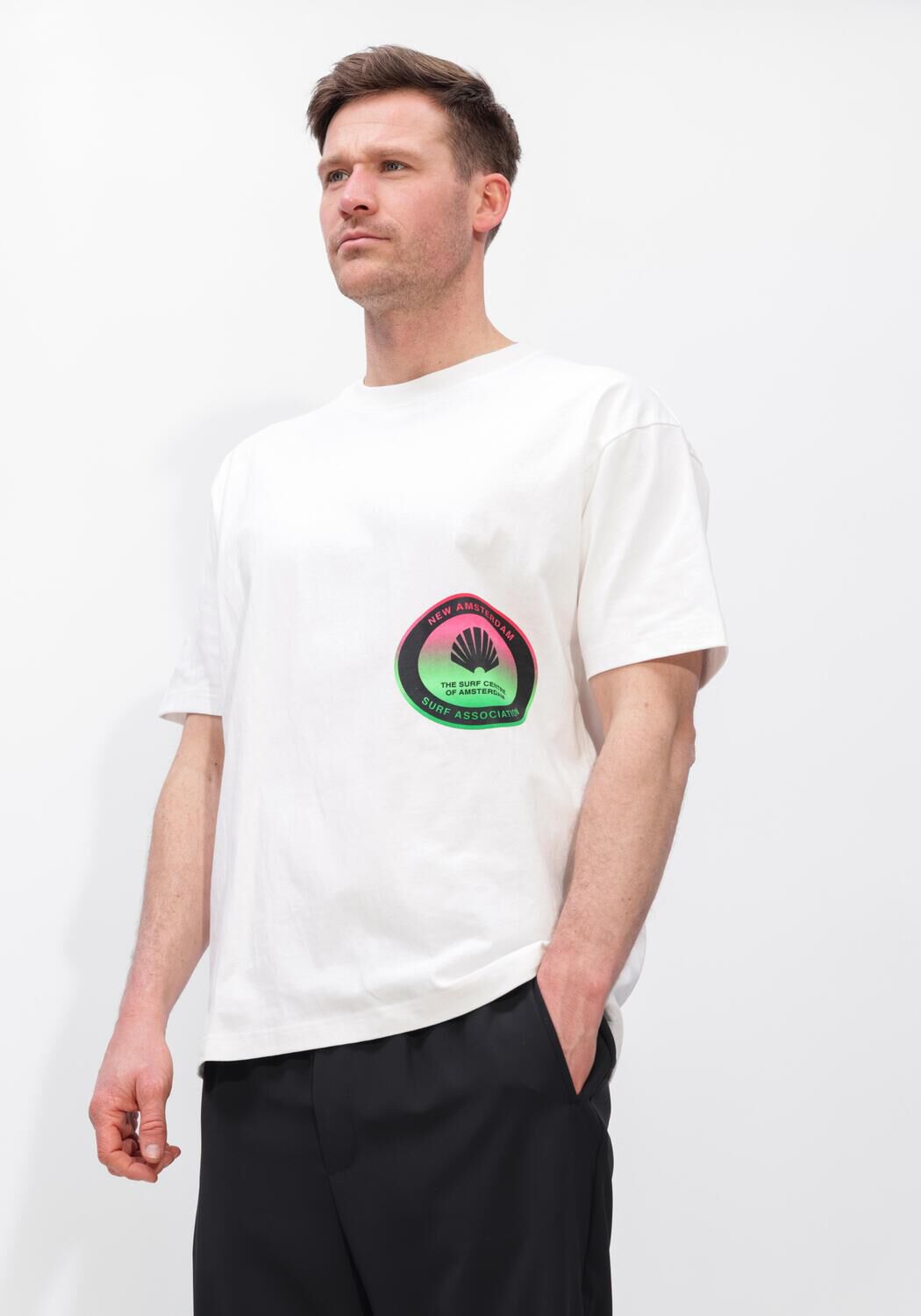 Witte NEW AMSTERDAM SURF ASSOCIATION T-shirt SURF CENTRE TEE WASHED WHITE - large