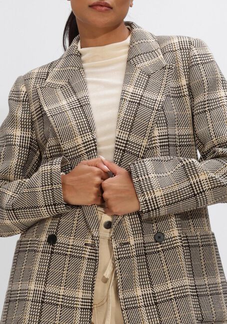 Multi HAUTE L'AMITI&Eacute; Blazer BLANKET CHECK BLAZER - large