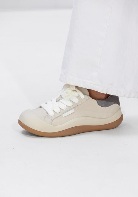 Beige AXEL ARIGATO Lage sneakers SQUISH SNEAKER - large
