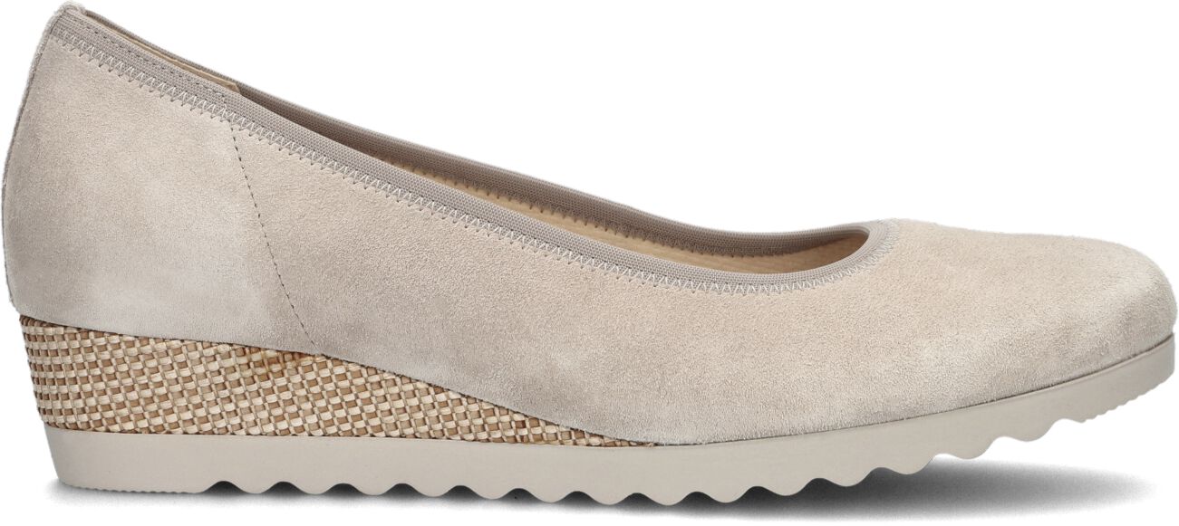 Gabor Instappers
Dames 641, Maat: 37, Materiaal: Suède, Kleur: Beige
