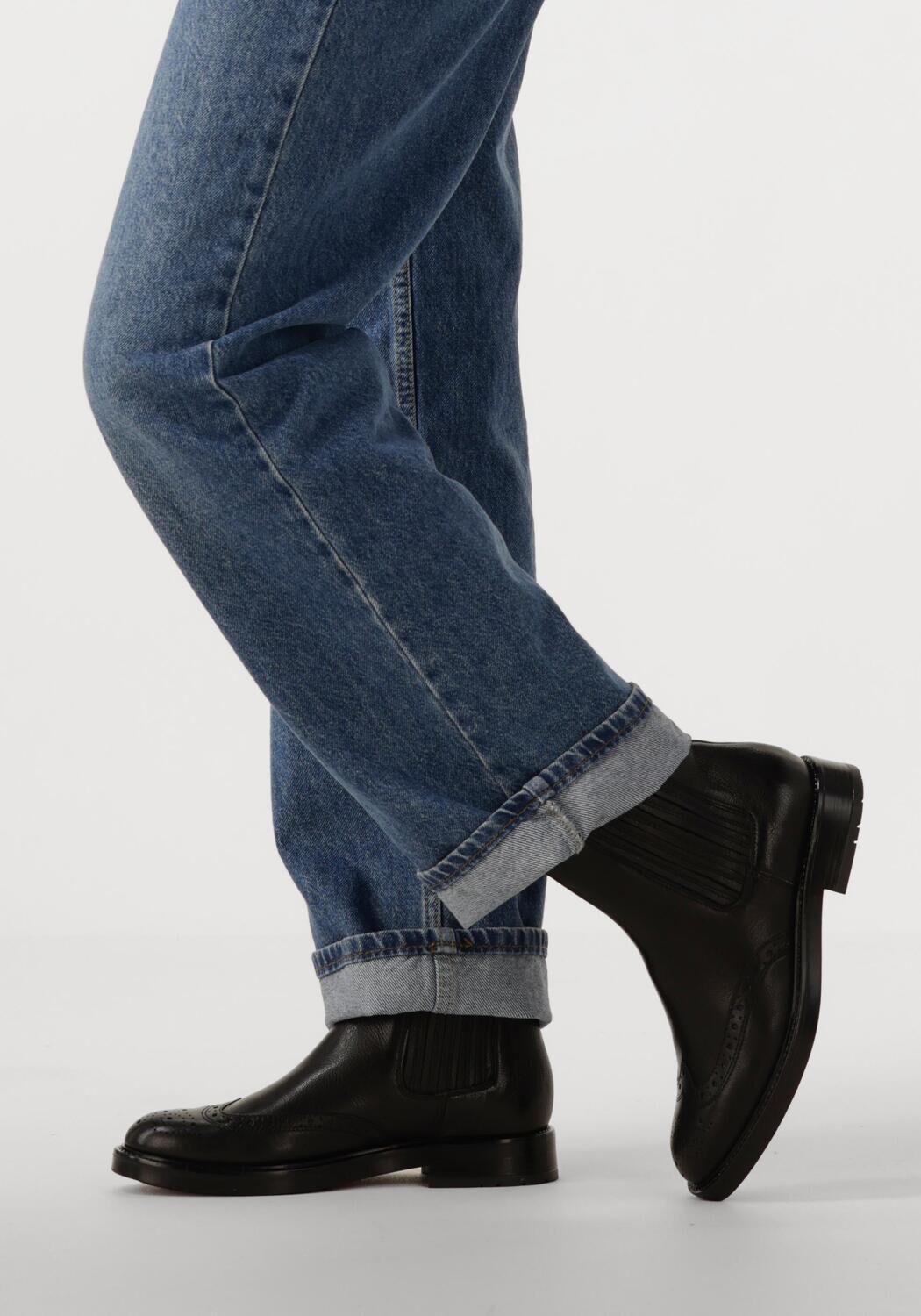 Zwarte NOTRE-V Chelsea boots 2SAINT220 1 - large