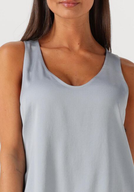 Lichtblauwe DRYKORN Top AMINAH - large