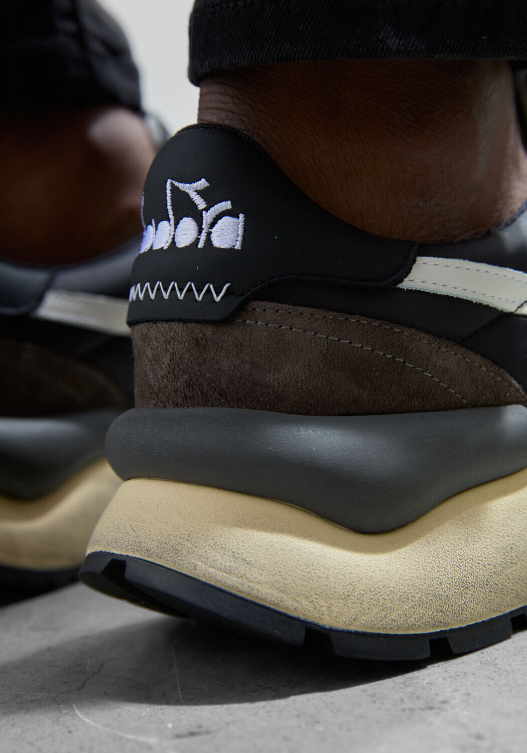 Zwarte DIADORA Lage sneakers COMBI DZ RUNNER - large