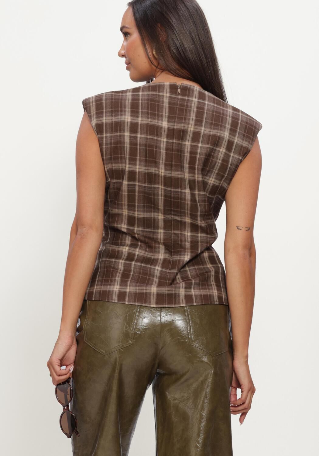 Bruine CO'COUTURE Top DAGNYCC CHECK PLEAT TOP - large