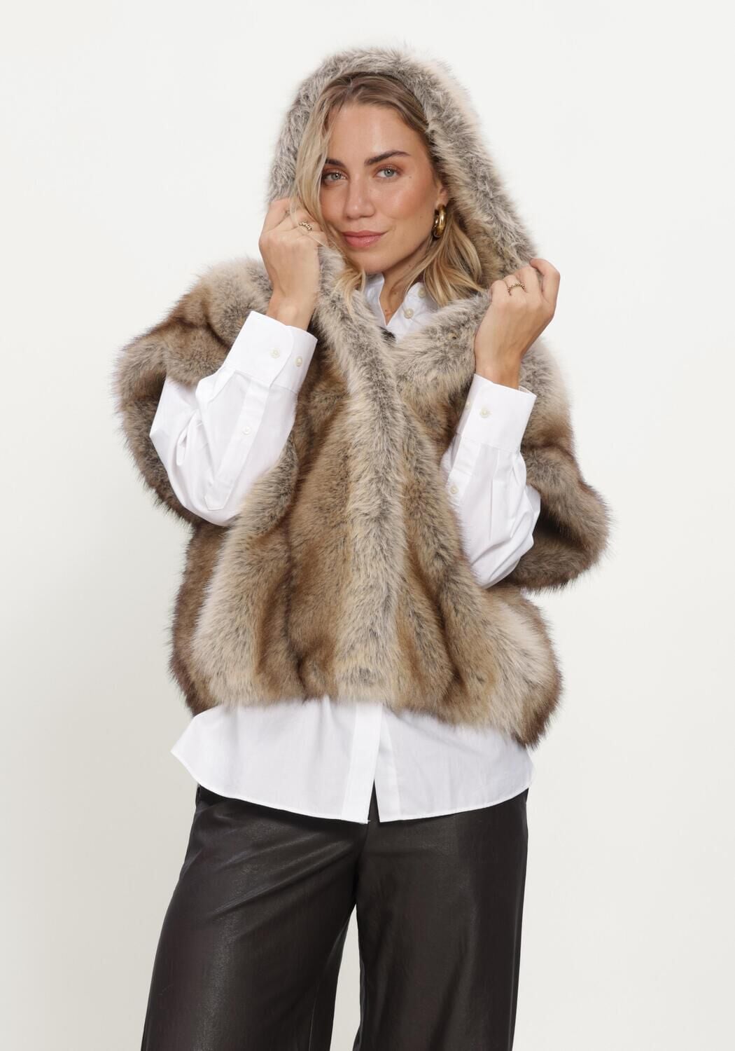 Beige STUDIO AR Bodywarmer OLENA FAUX FOX - large