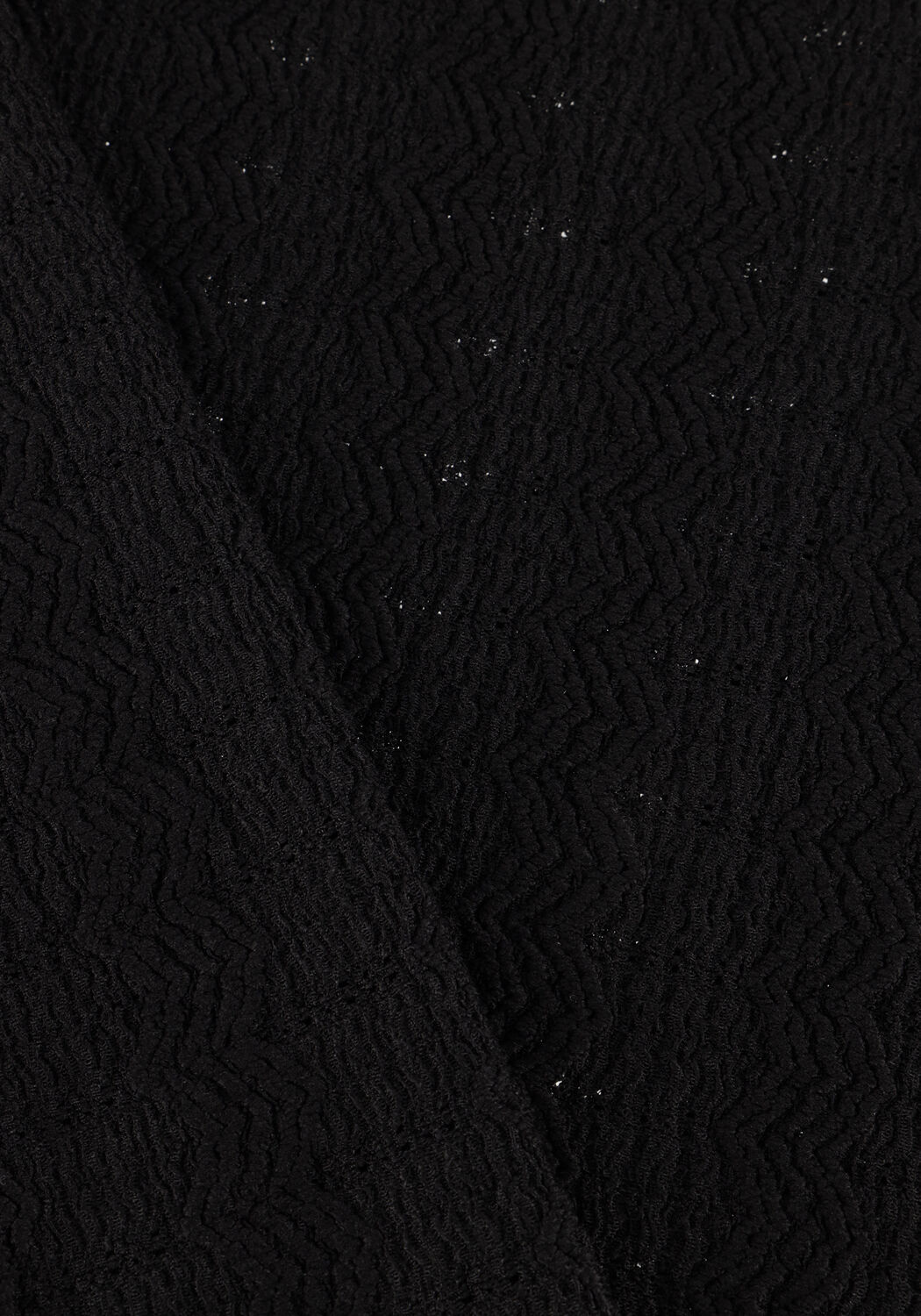 Zwarte AAIKO Tops & T-shirts IVONA ZIG-ZAG PES 169 - large