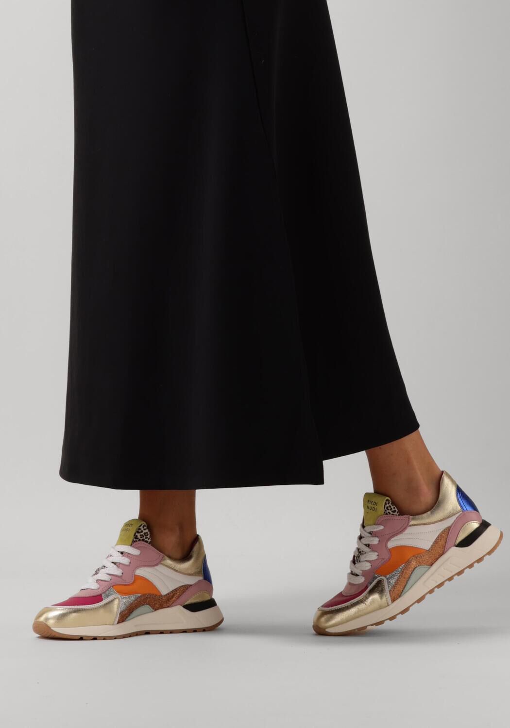 Multi PIEDI NUDI Lage sneakers NOVA 11.14 - large