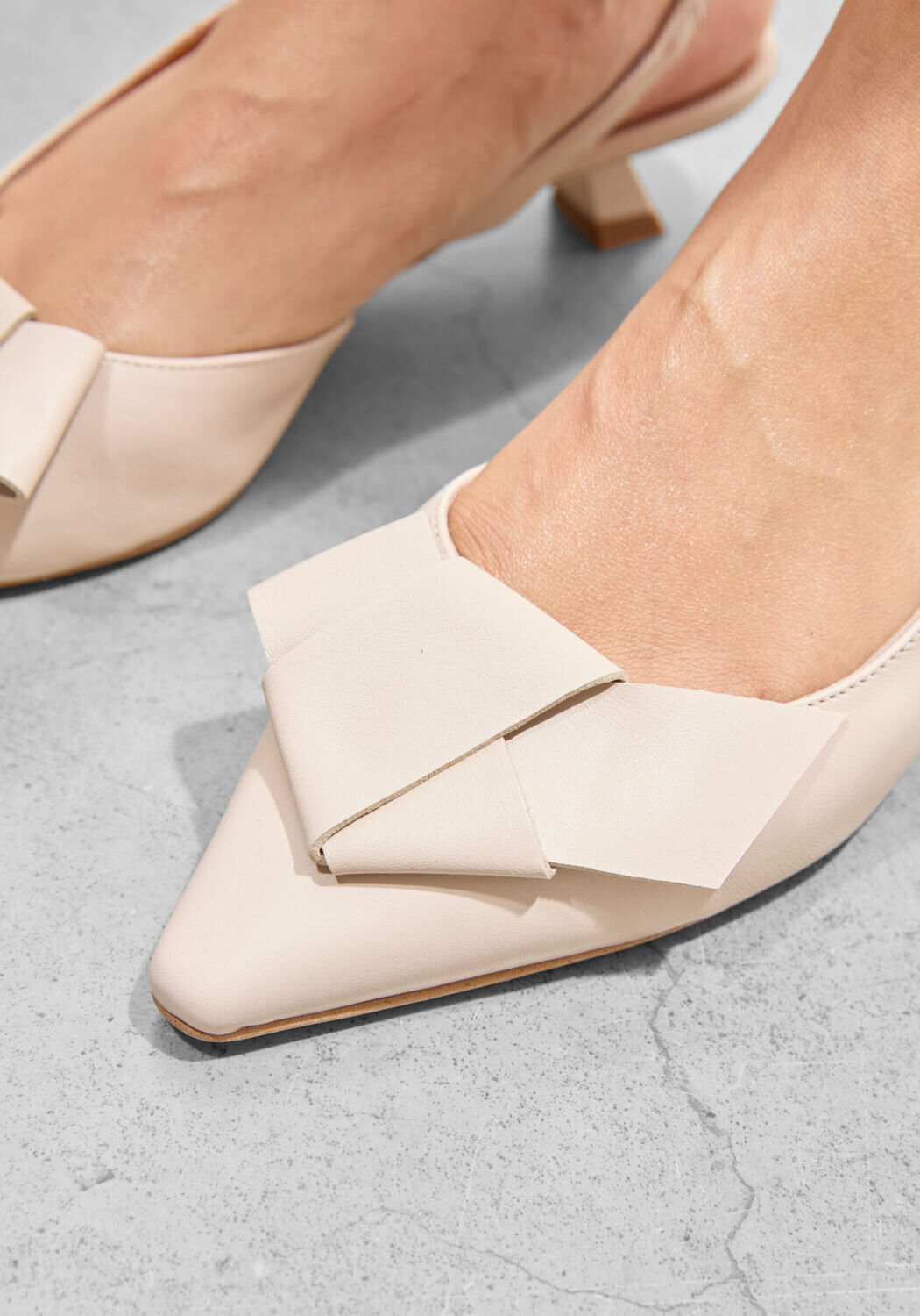 Beige &Aacute;NGEL ALARC&Oacute;N Slingbacks 25055 - large