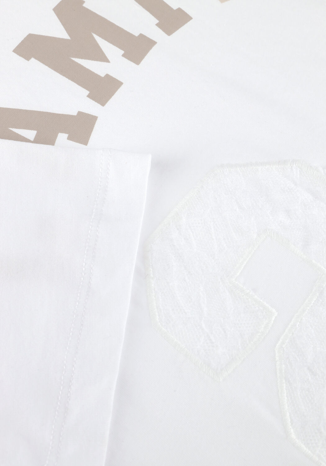 Witte HAUTE L'AMITI&Eacute; Tops & T-shirts 24 LACE NUMBER TEE - large