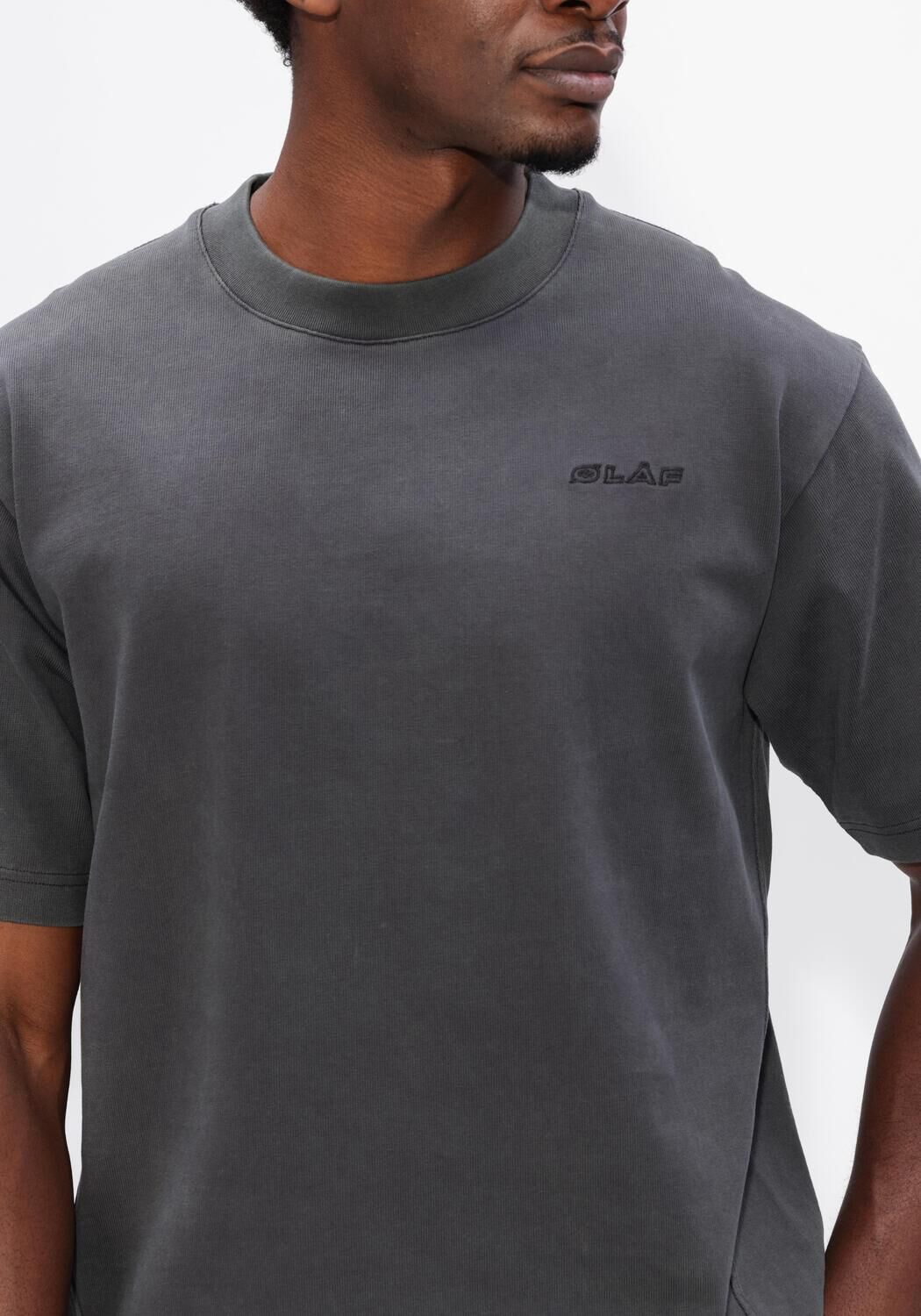 Donkergrijze OLAF HUSSEIN T-shirt WASHED STUDIO SS TEE - large