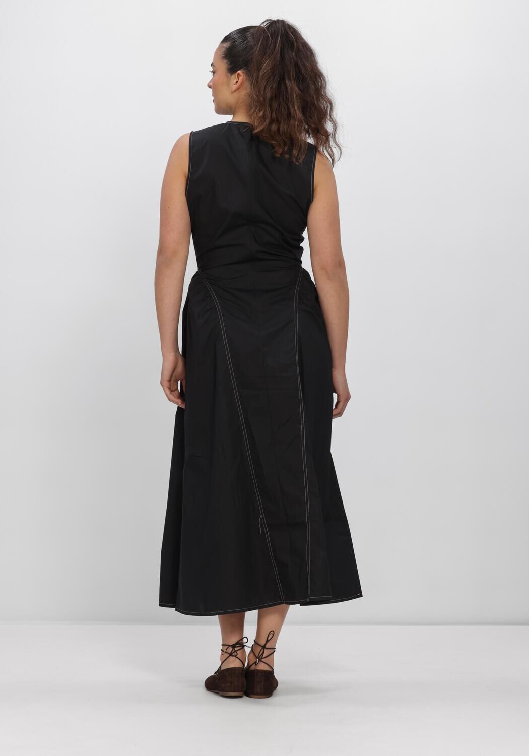Zwarte SECOND FEMALE Jurken LARKINI SCULPTURED DRESS - large