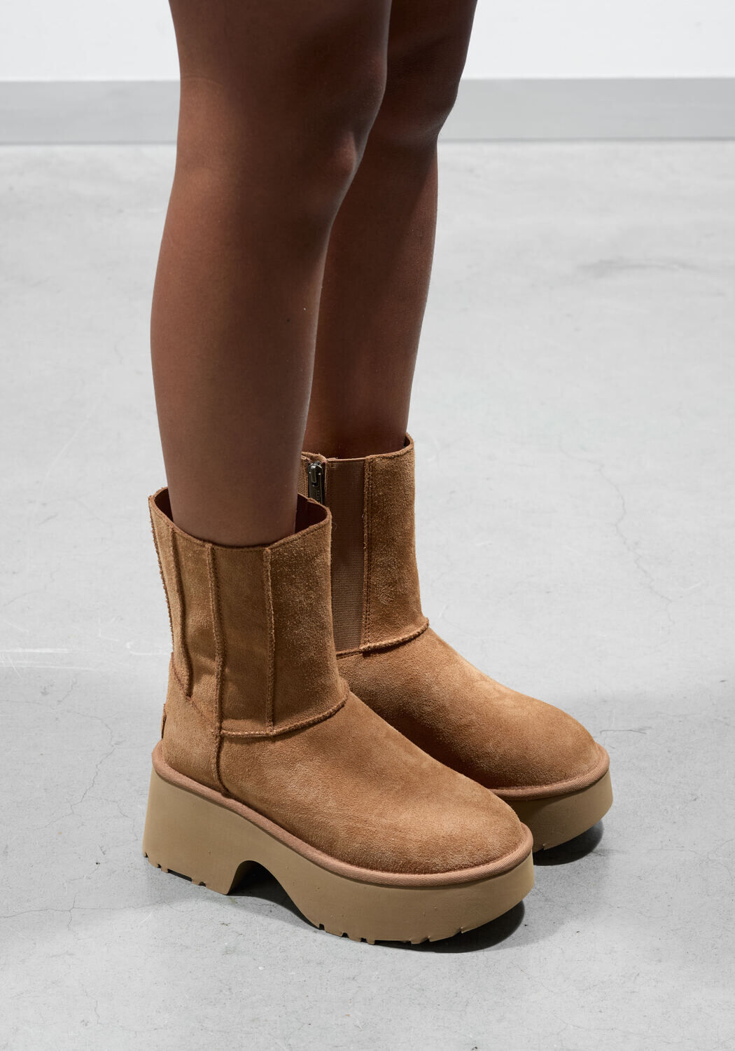 Cognac UGG Vachtlaarzen CLASSIC TWIN SEAM NEW HEIGHTS - large